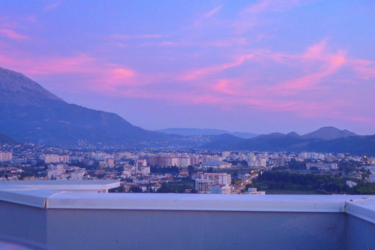 Alise Daire Bar Dış mekan fotoğraf